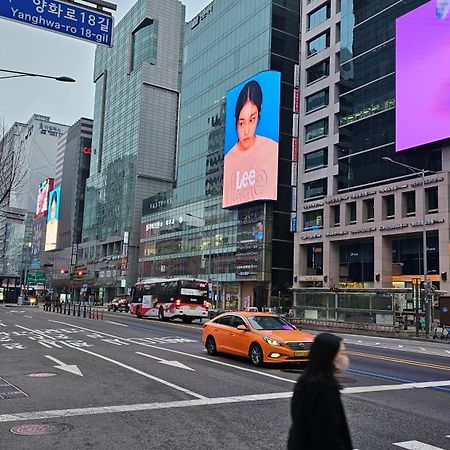 Hongdae Residence-2 1Min From Hongik Uni Station Exit #1 Seul Exterior foto