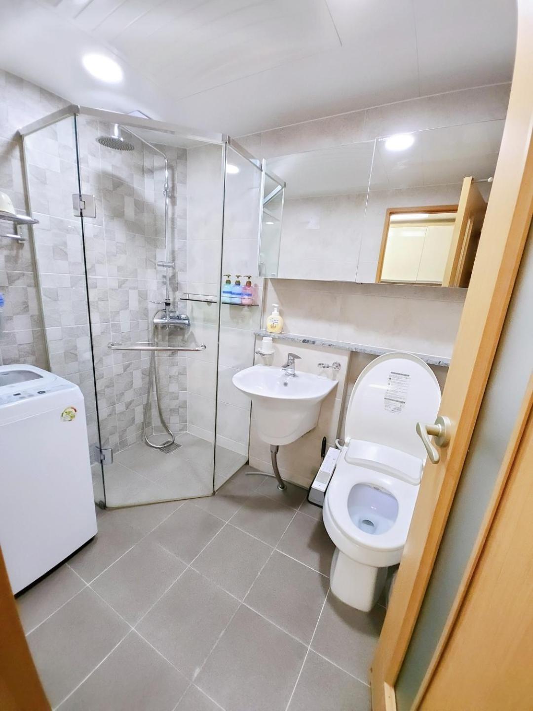 Hongdae Residence-2 1Min From Hongik Uni Station Exit #1 Seul Exterior foto